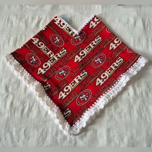San Francisco 49ers girls 6-8 fleece hand crafted poncho approx size